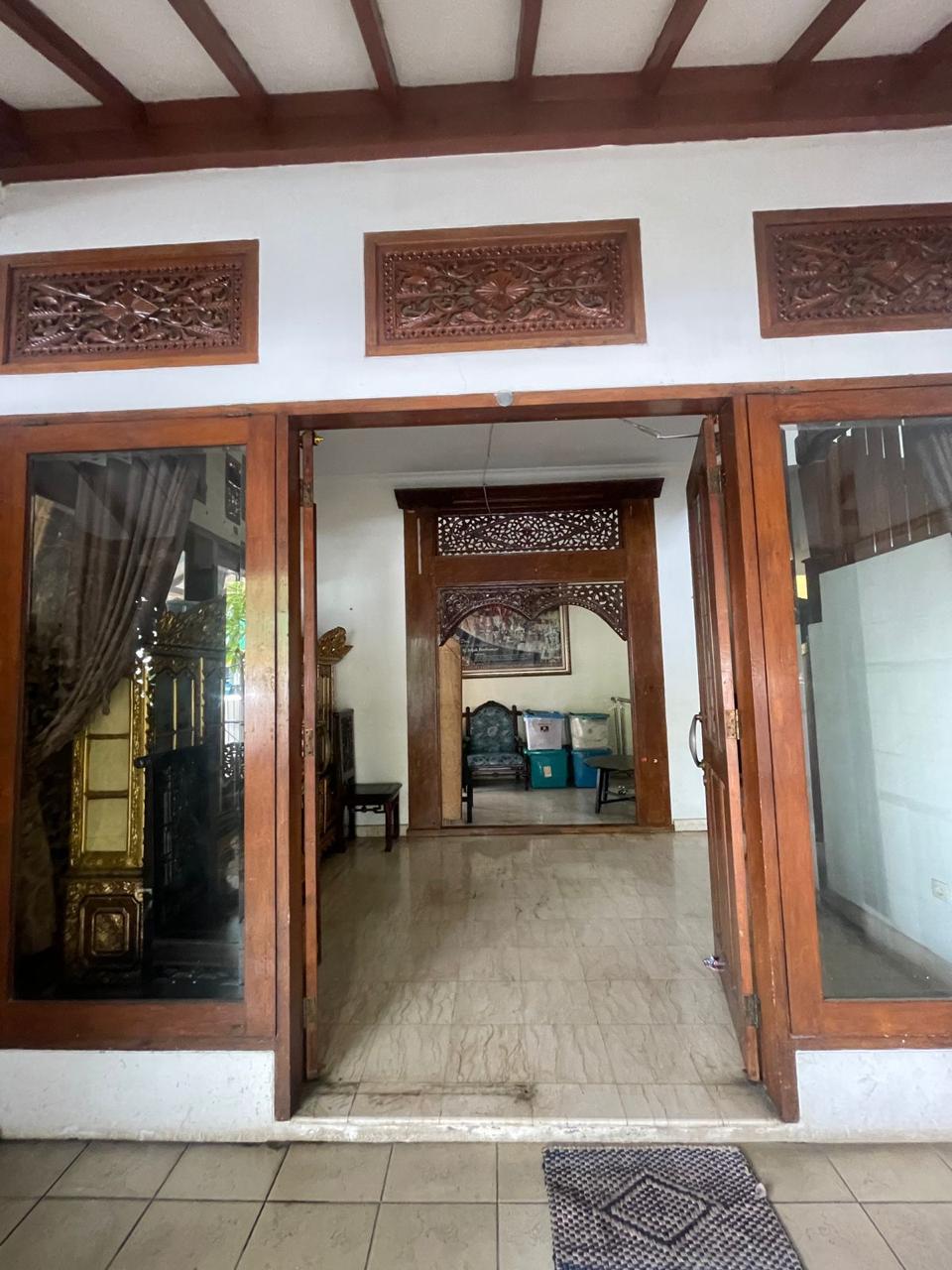 Disewakan rumah di Bintaro Jaya Sektor 2, Rengas, Ciputat Timur