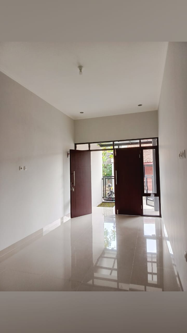 Jual cepat rumah minimalis 600 jutaan langka di Margahayu Raya