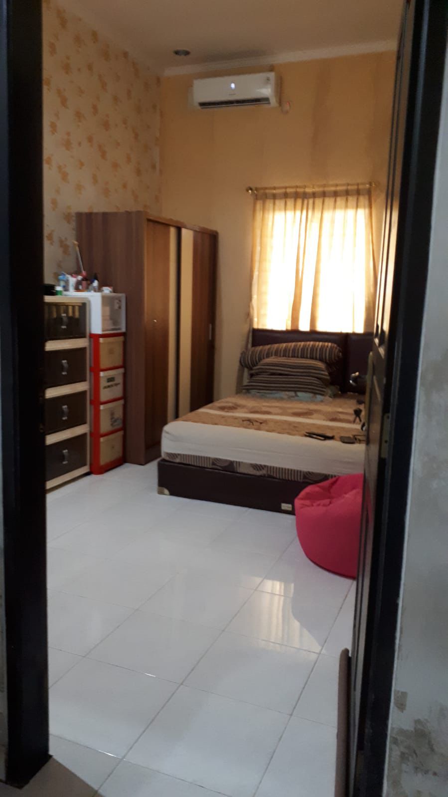 Dijual rumah komplek minimalis 2 lantai Kelapa Gading