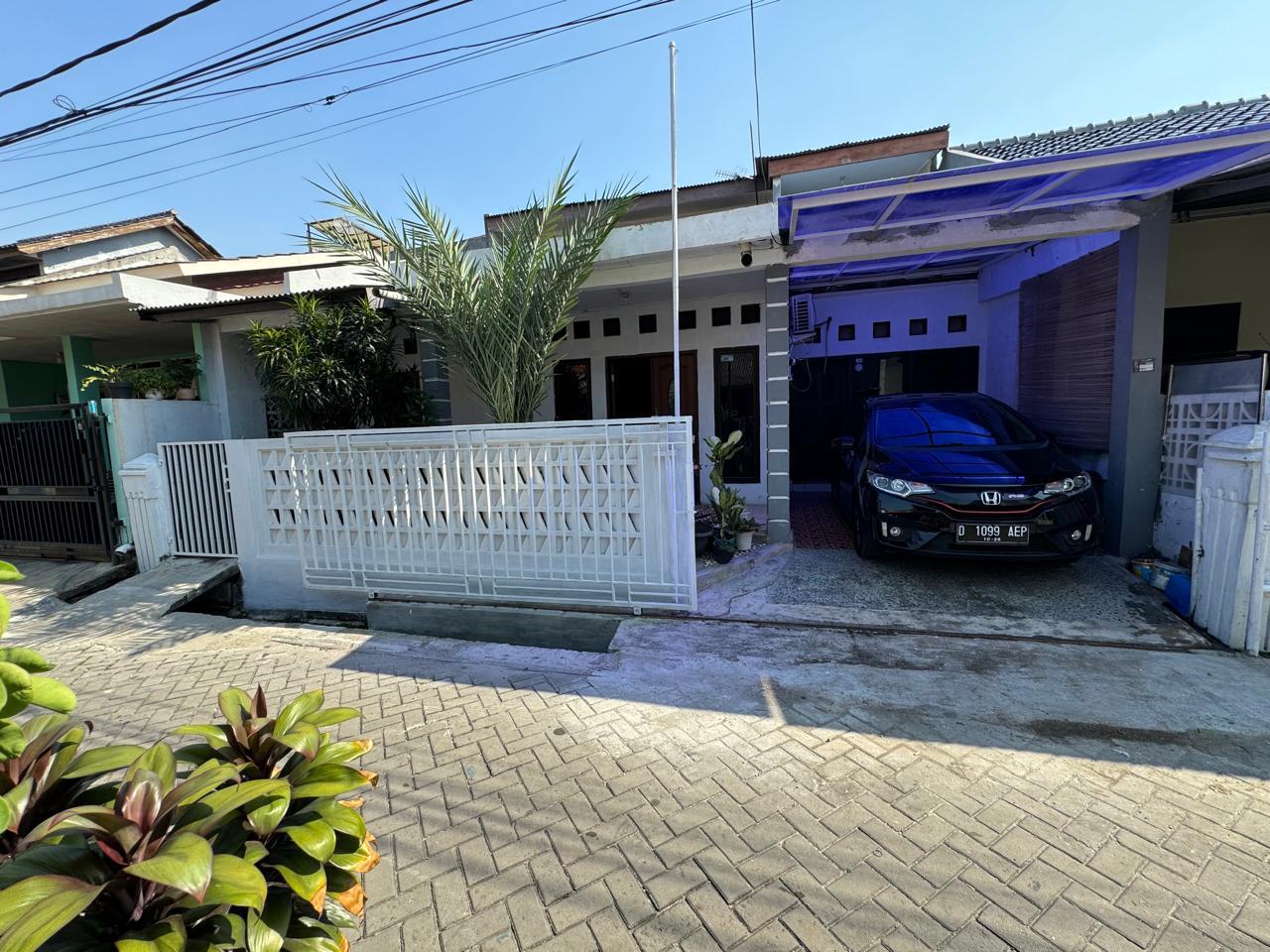 Dijual rumah ⁠komplek Cipondoh, Kota Tangerang, Banten