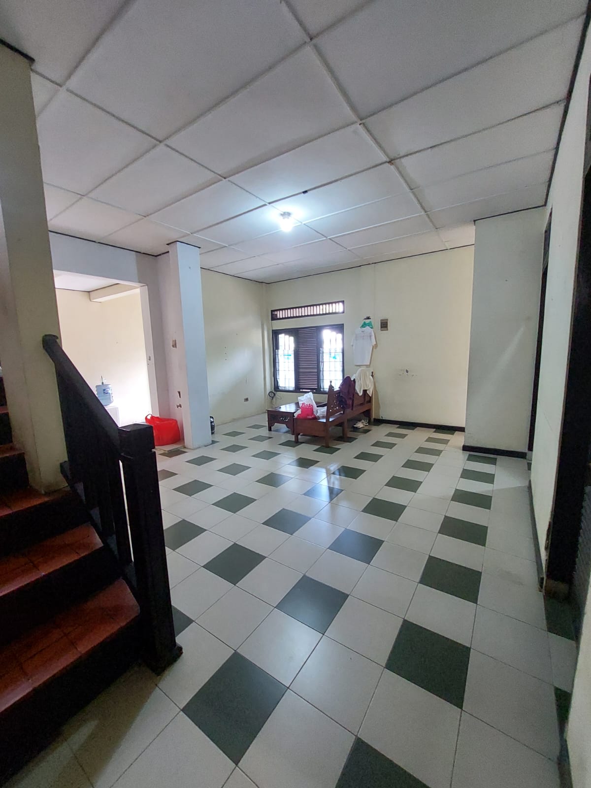 Dijual rumah luas di Cipayung, Ceger, Jakarta Timur