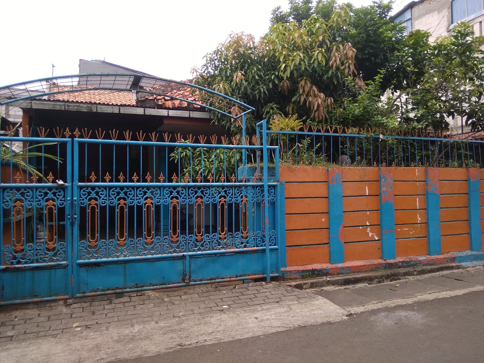 Dijual rumah di Bintaro, Pesanggrahan, Jakarta Selatan