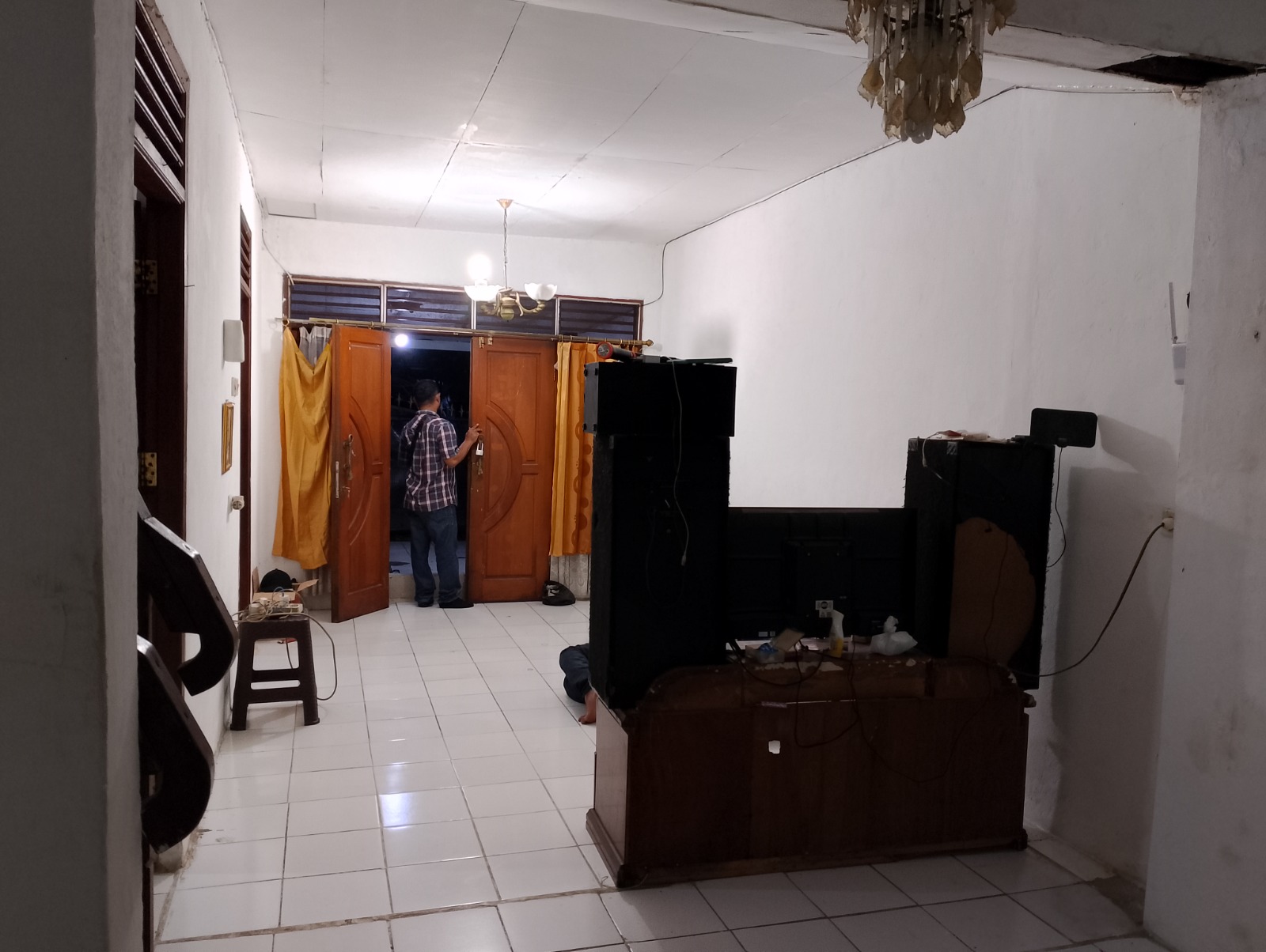 Dijual rumah di Komplek DKI, Joglo, Kembangan, Jakarta Barat