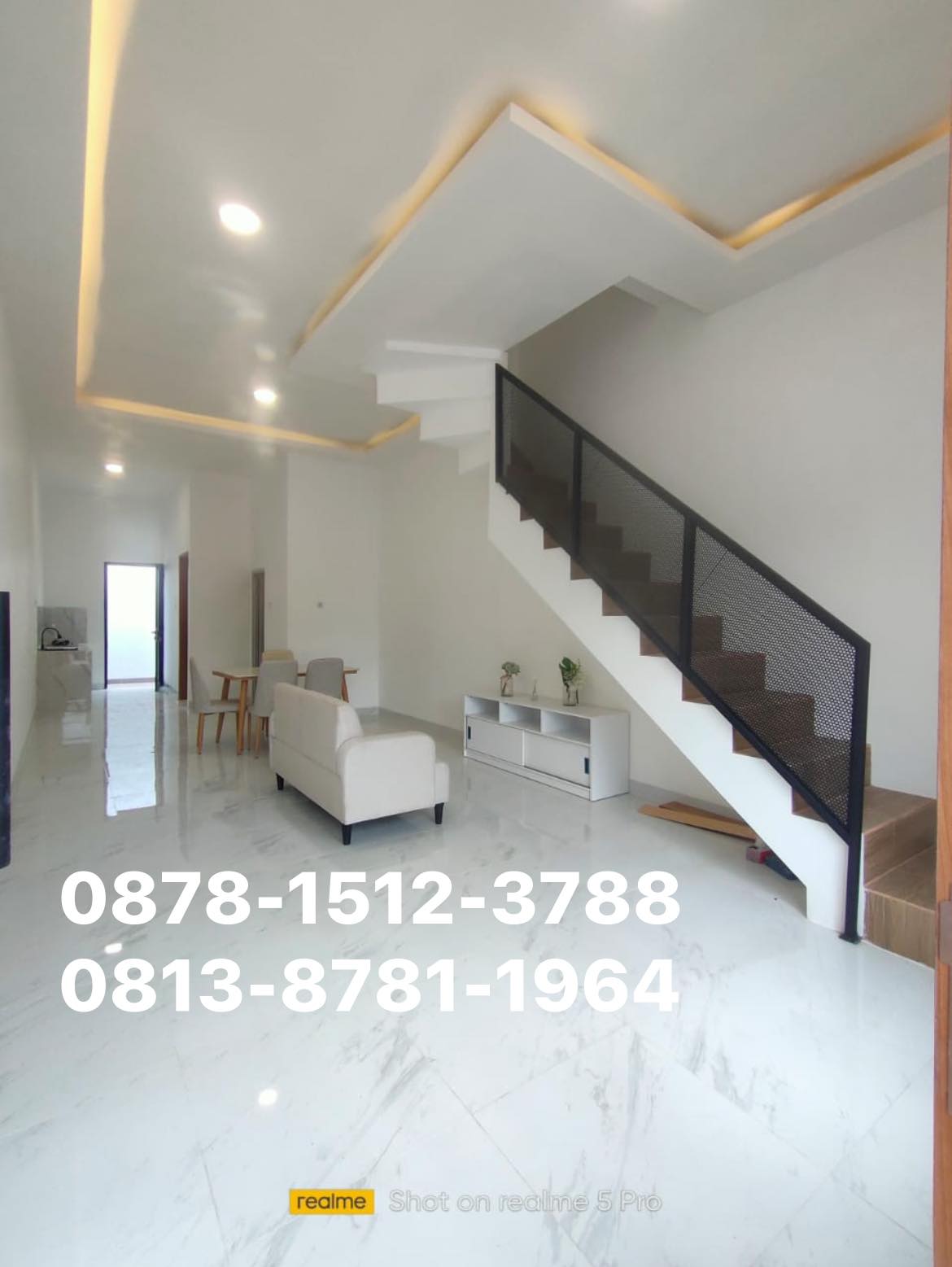 Available Sisa 4 Unit, Rumah Minimalist Modern 2 lantai