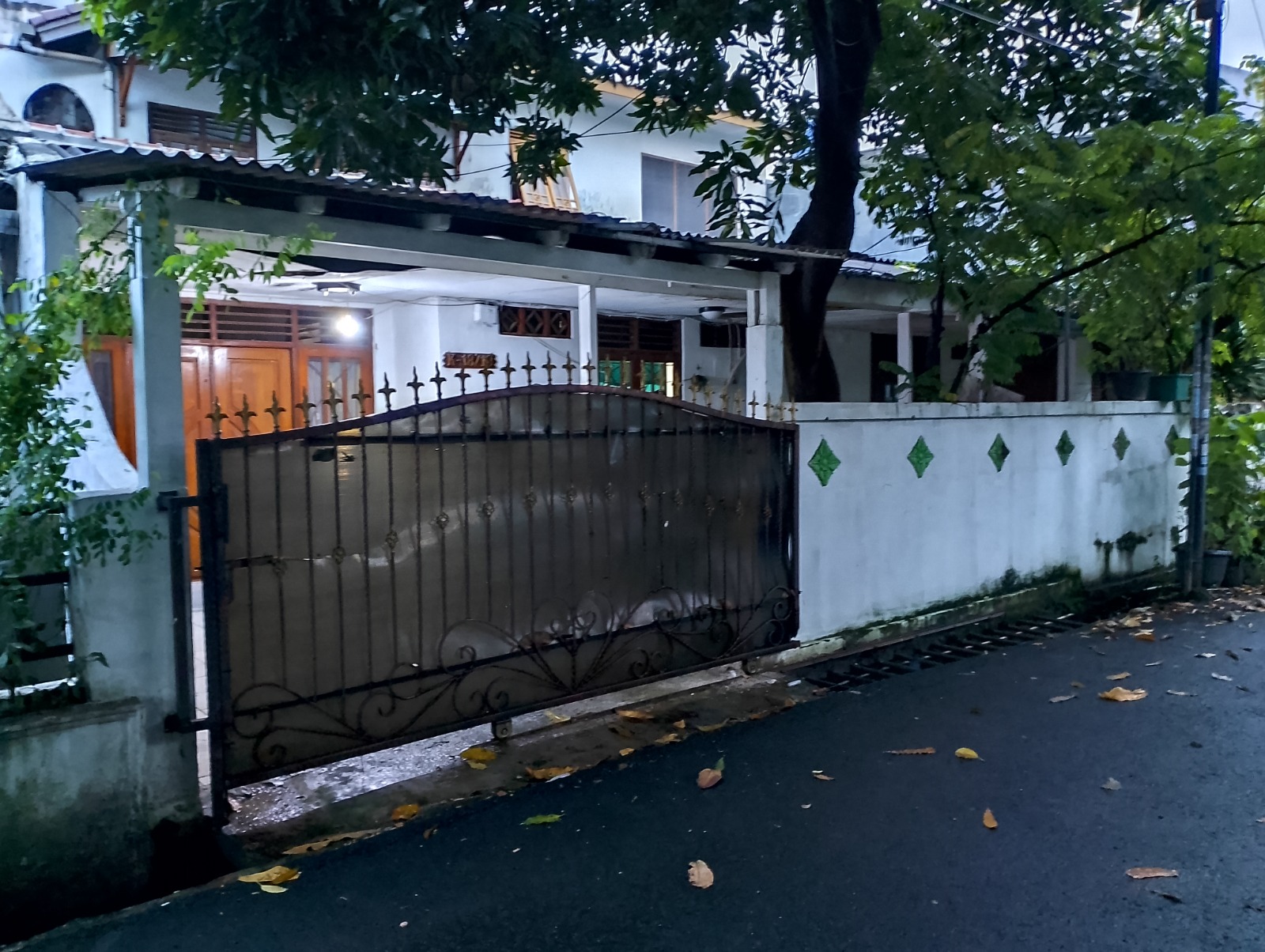 Dijual rumah di Komplek DKI, Joglo, Kembangan, Jakarta Barat