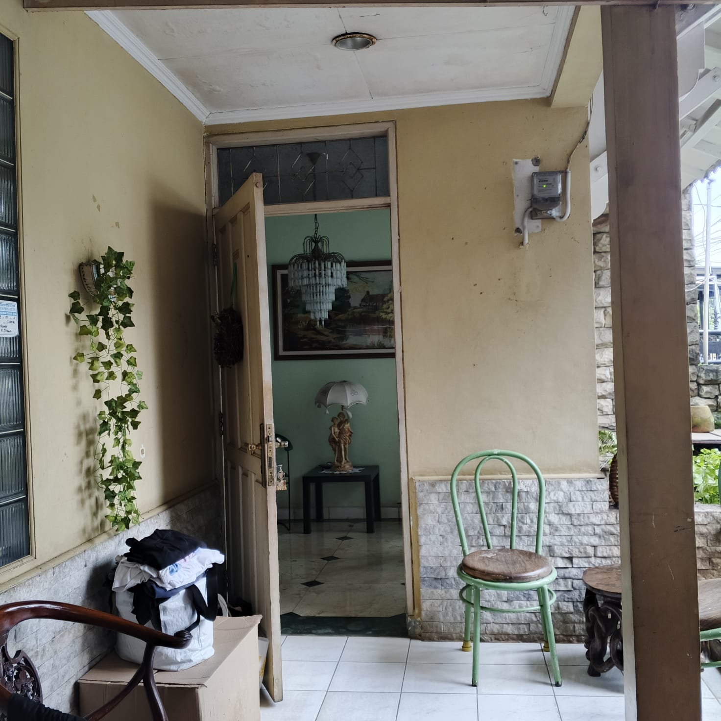 Dijual rumah dikomplek mewah di Cinere, Depok, Jawa Barat