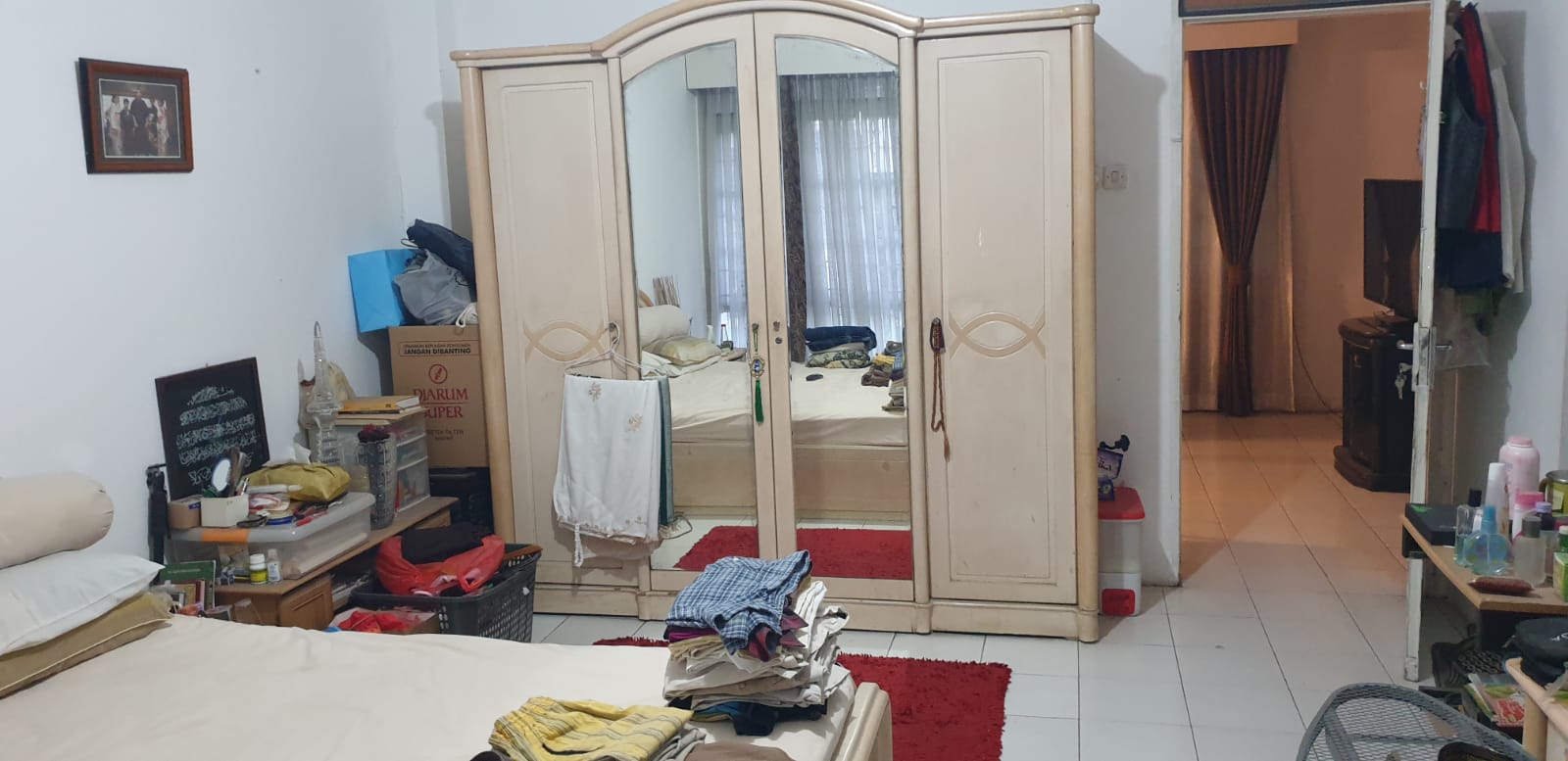 Dijual dan disewakan rumah cantik komplek di Pamulang Barat