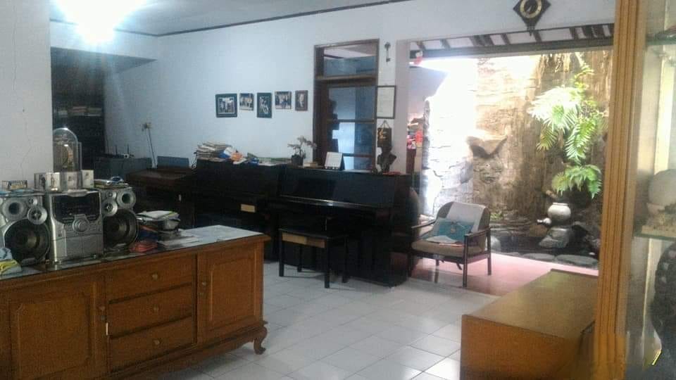 Dijual rumah komplek di Pamulang Barat, Pamulang, Tangsel