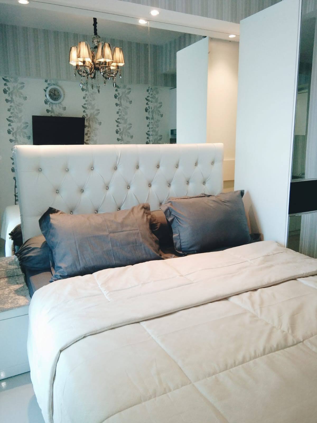 Apartemen TANGLIN Lt 28 STUDIO connect dengan Pakuwon Mall