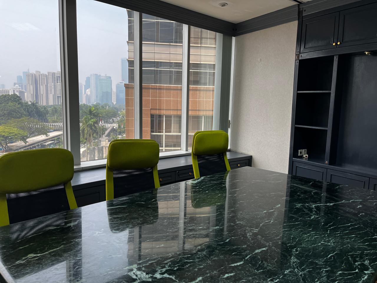 Dijual dan disewakan unit kantor baru Menara Sudirman