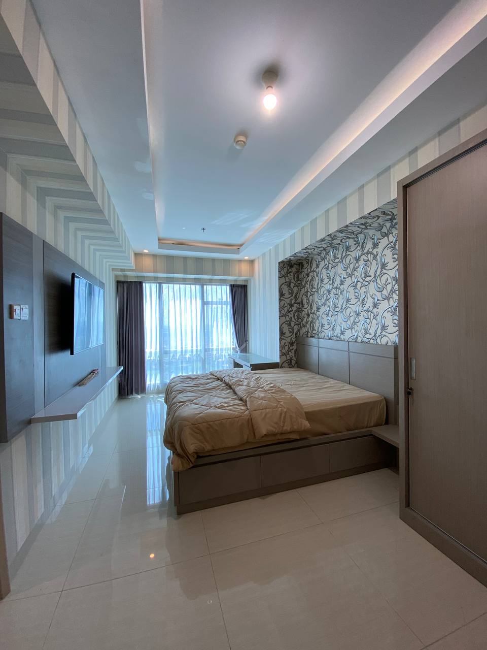 Disewakan Apartemen LARIZ Lantai 6 Full Furnish , Surabaya Barat