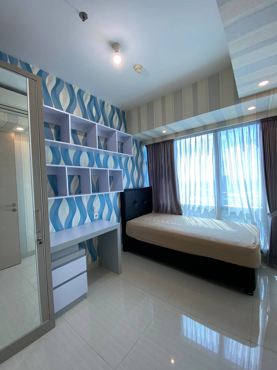 Disewakan Apartemen LARIZ Lantai 6 Full Furnish , Surabaya Barat