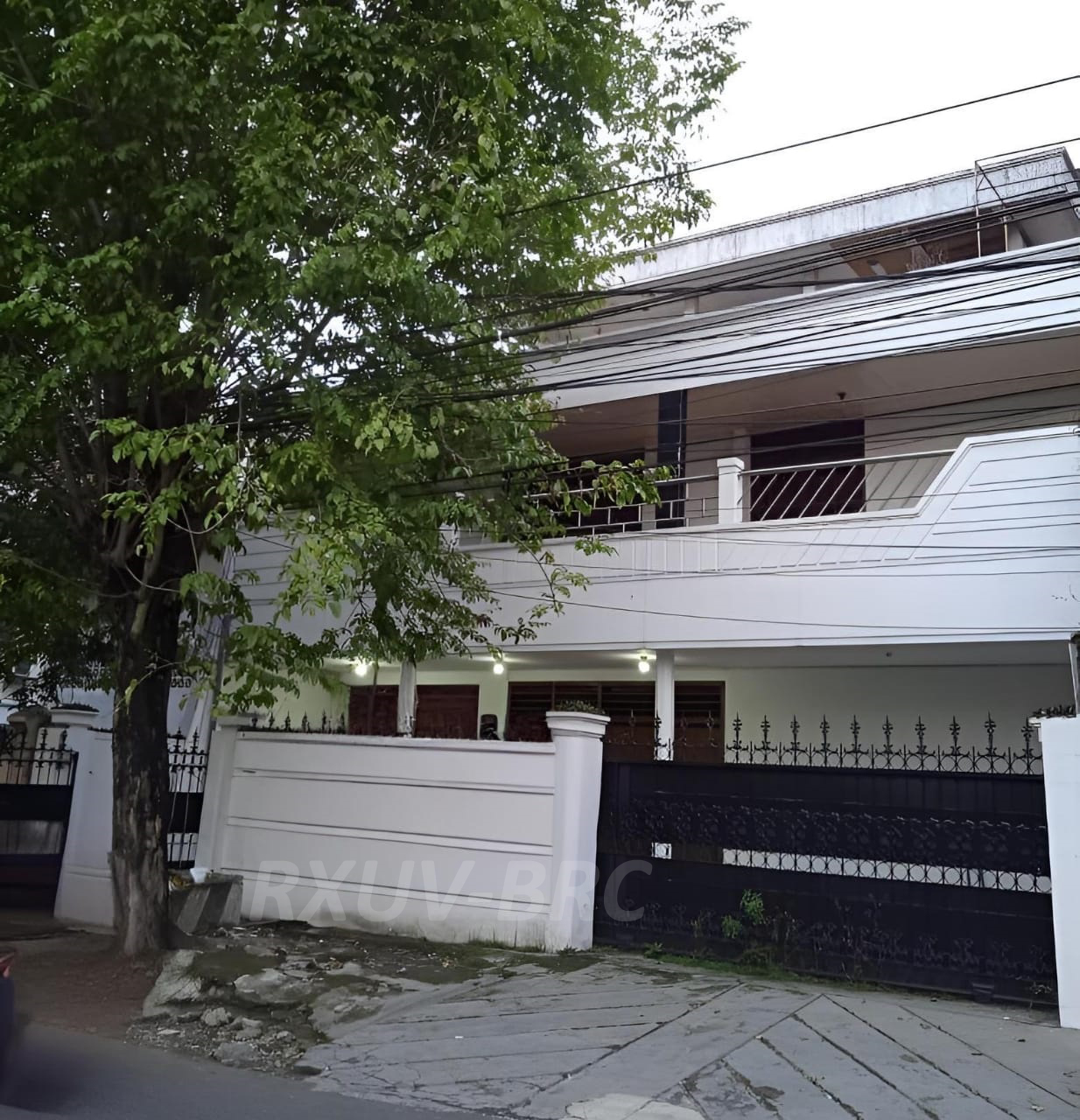 Dijual! Rumah 3 Lantai Nol Jalan Raya - Harga Nego Sampai Deal