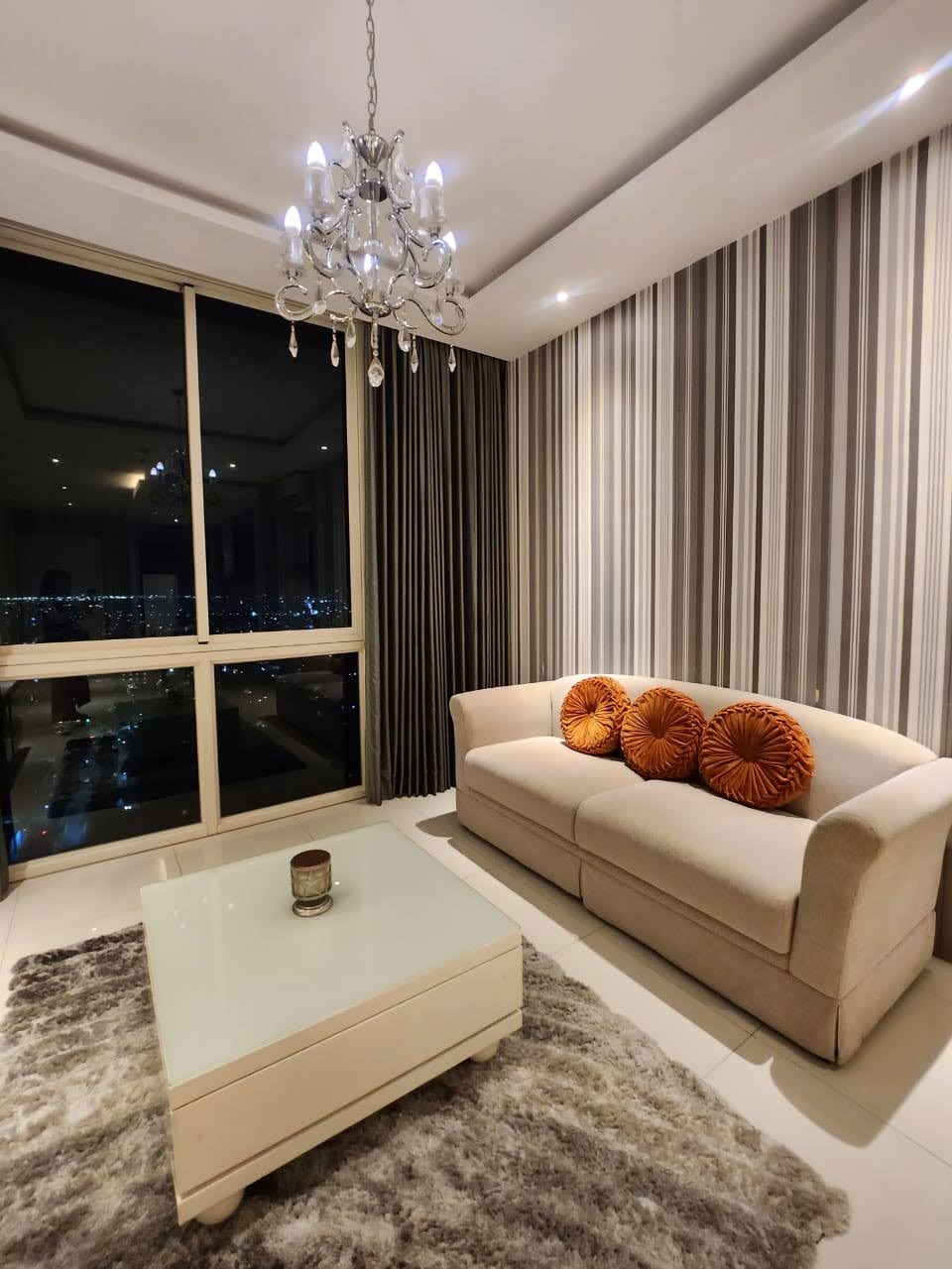 DIJUAL Apartemen The 𝗩ia Lt 30 Ciputra World, Surabaya