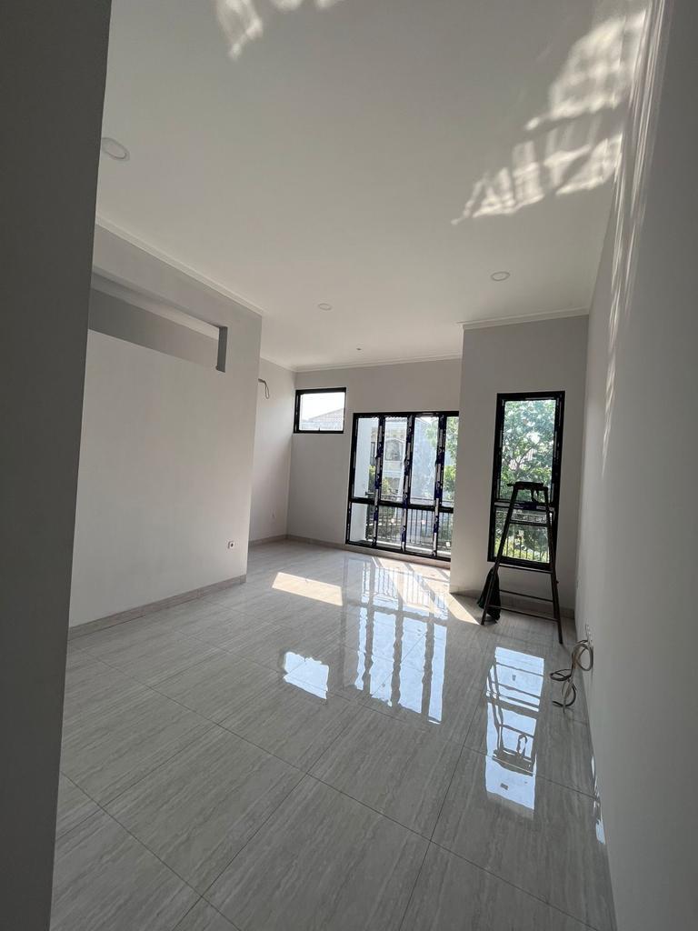 Dijual rumah baru di area Kavling DKI, Meruya Utara, Kembangan