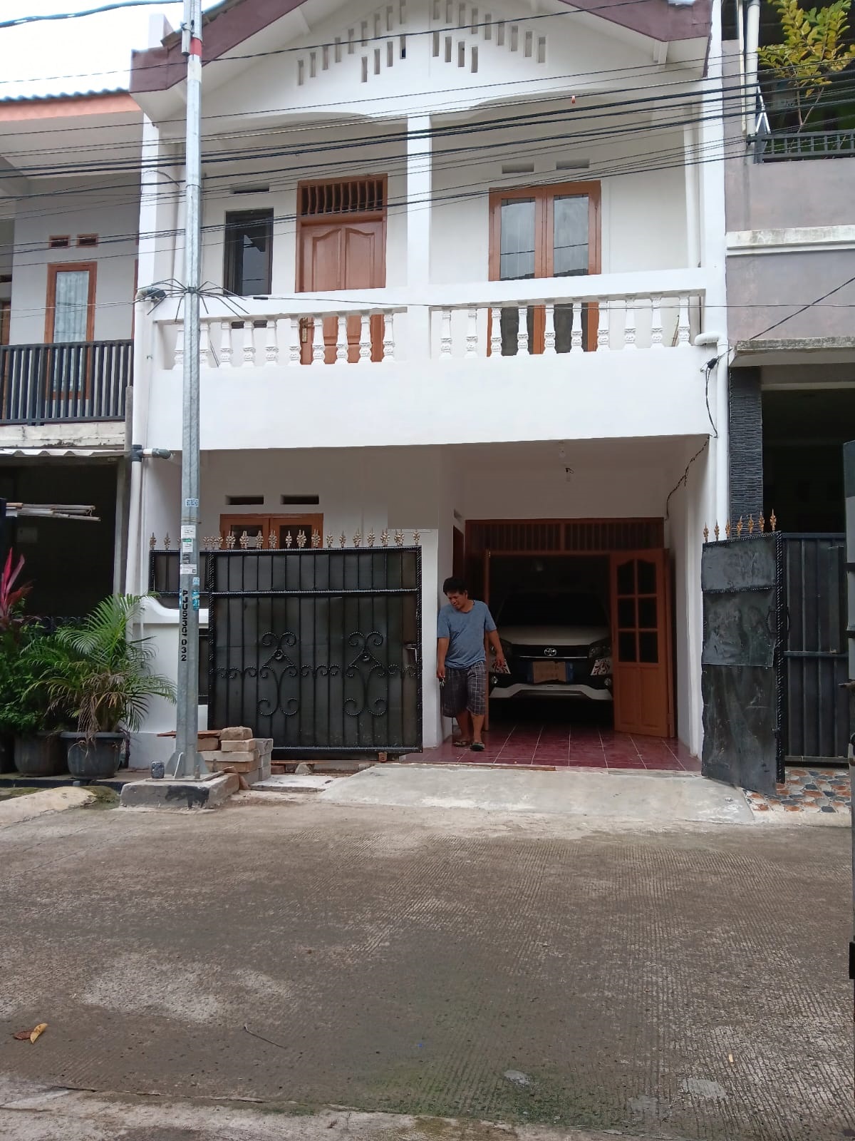 Dijual rumah komplek di Pondok Kacang Timur, Pondok Aren