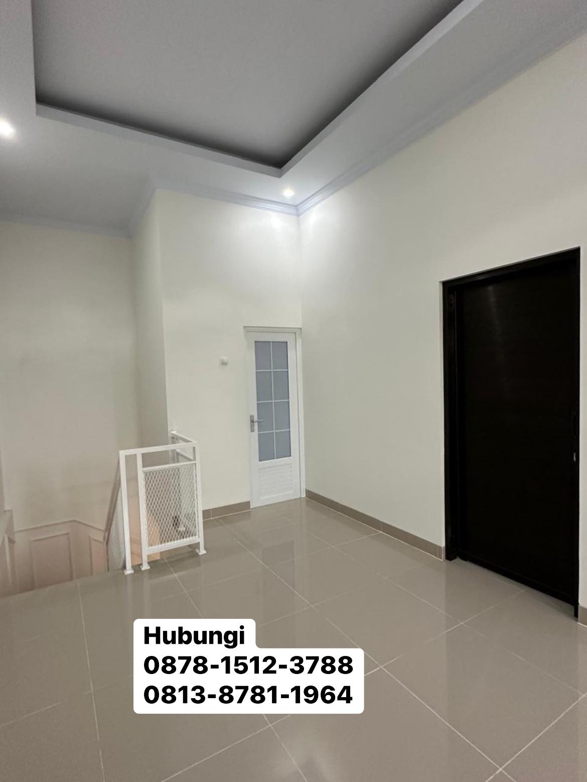 DIJUAL RUMAH 2 Lantai model Klasik Modern* Perum Pesona Anggrek