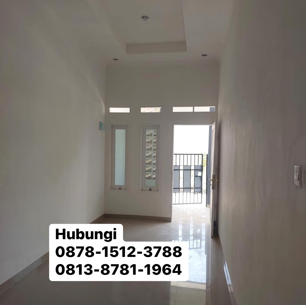 Rumah Kece di Villa Gading Harapan Pintu Timur