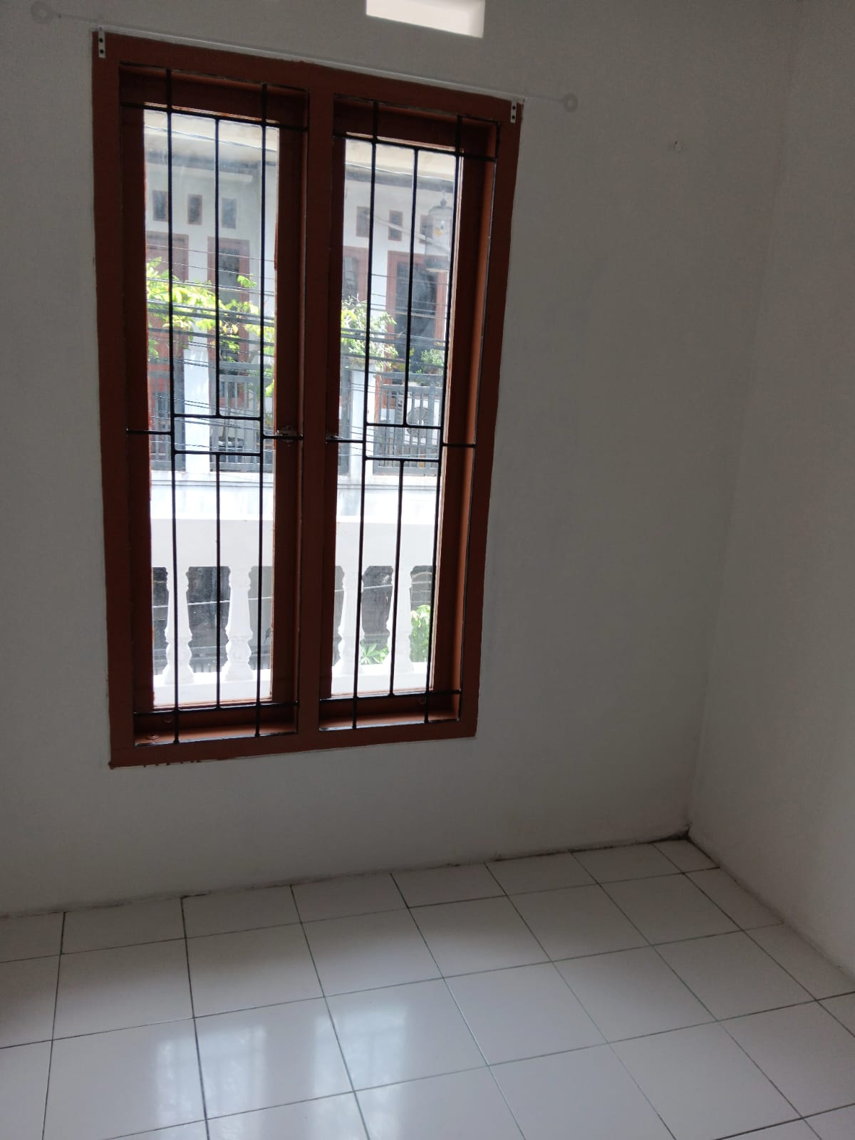 Dijual rumah komplek di Pondok Kacang Timur, Pondok Aren