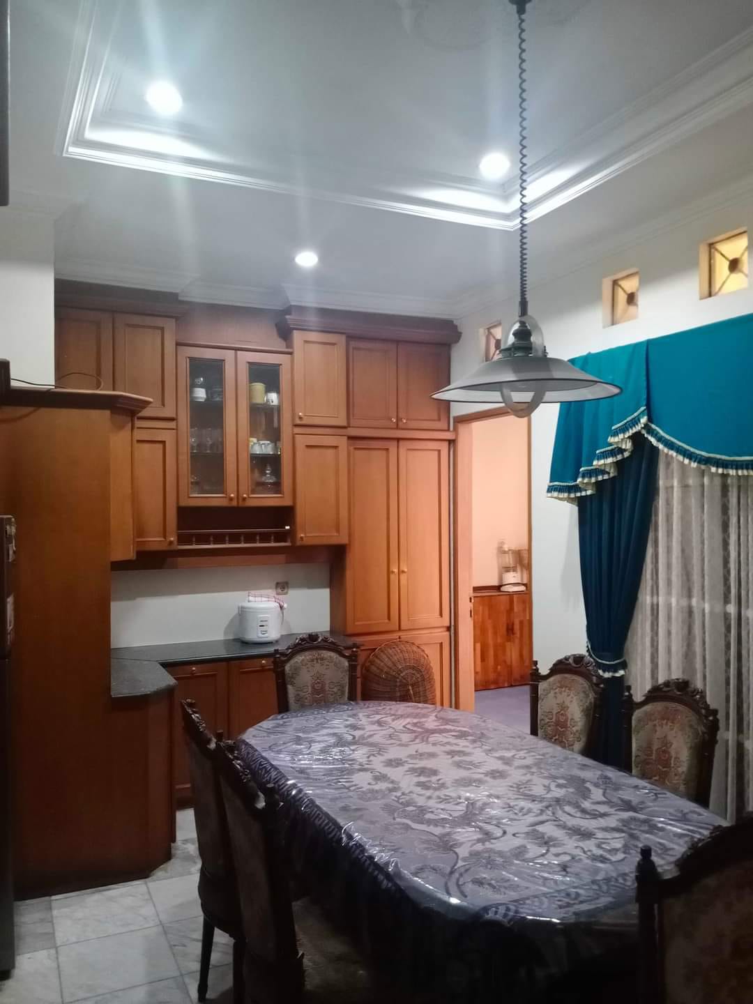 Dijual rumah cantik di Perum Duta Indah, Jatimakmur, Pondok Gede