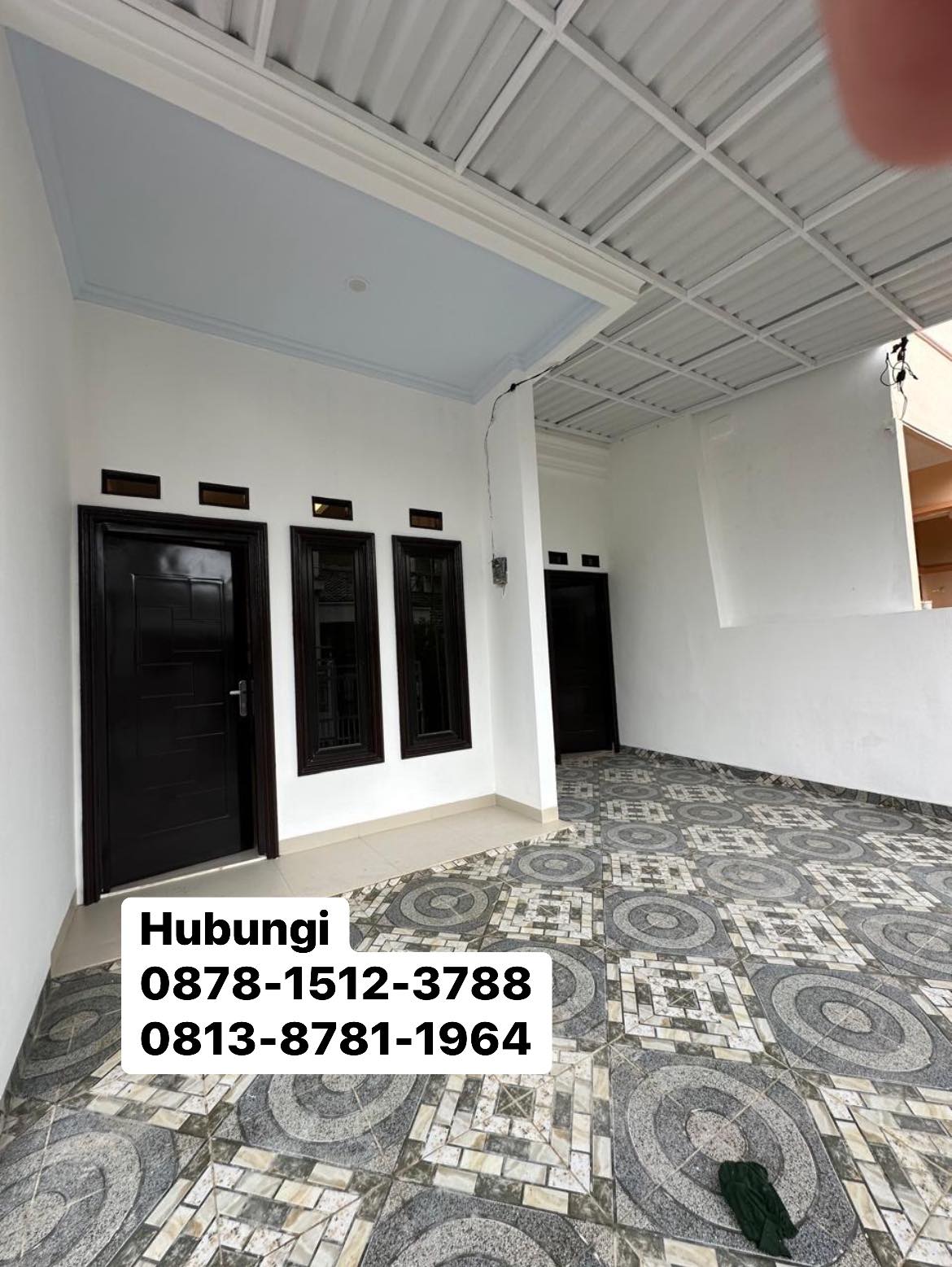 DIJUAL RUMAH 2 Lantai model Klasik Modern* Perum Pesona Anggrek