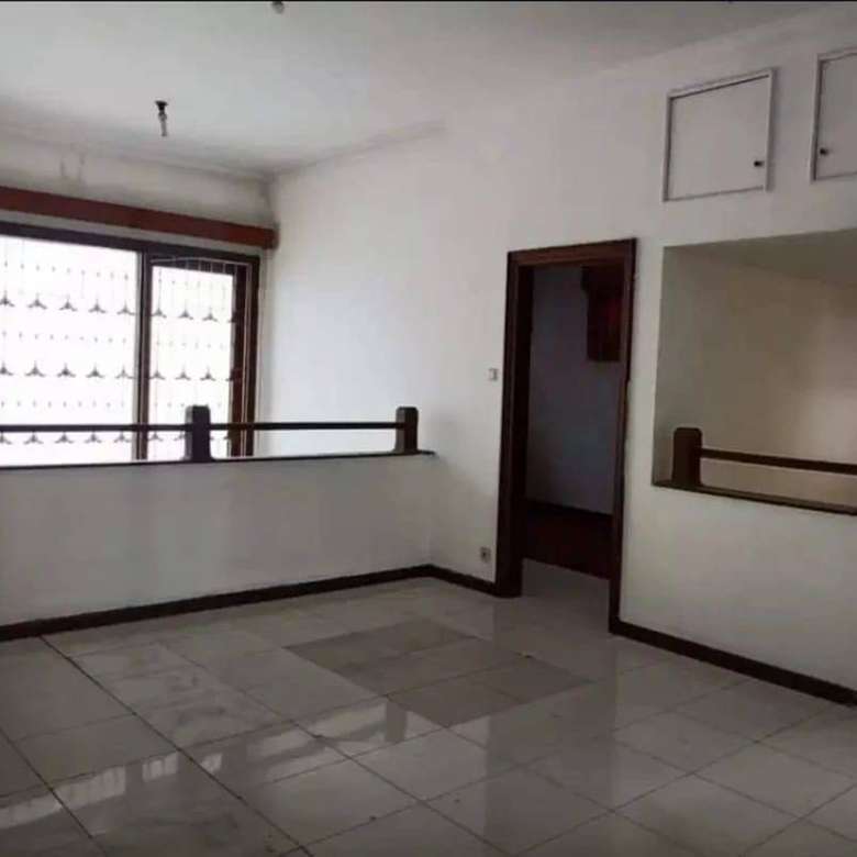 Dijual Rumah GRAHA FAMILI AA , Surabaya Barat