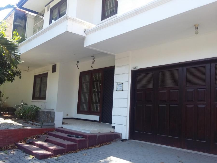 Dijual Rumah GRAHA FAMILI AA , Surabaya Barat