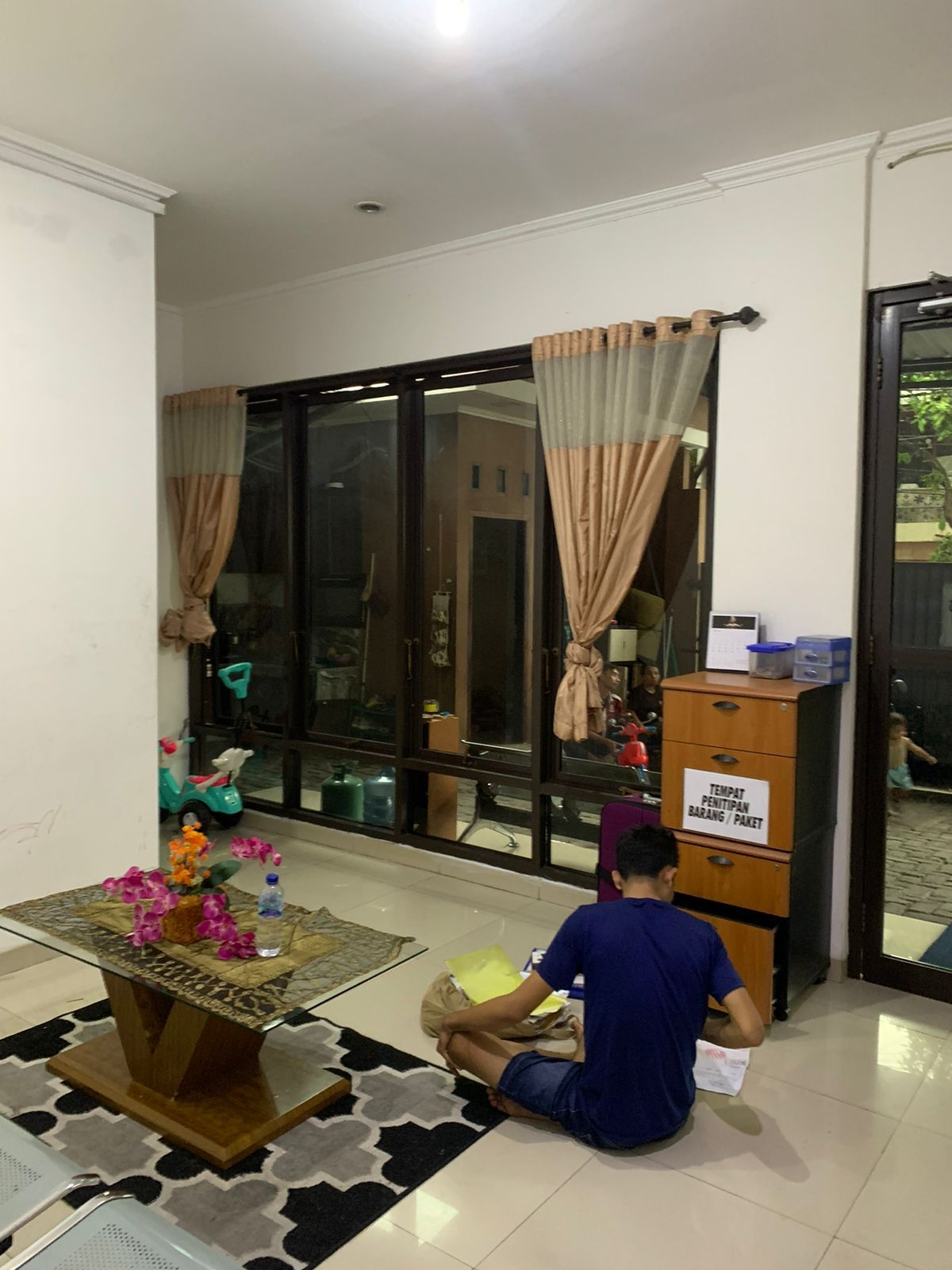 dijual rumah kost aktif Johar Baru, Jakarta Pusat