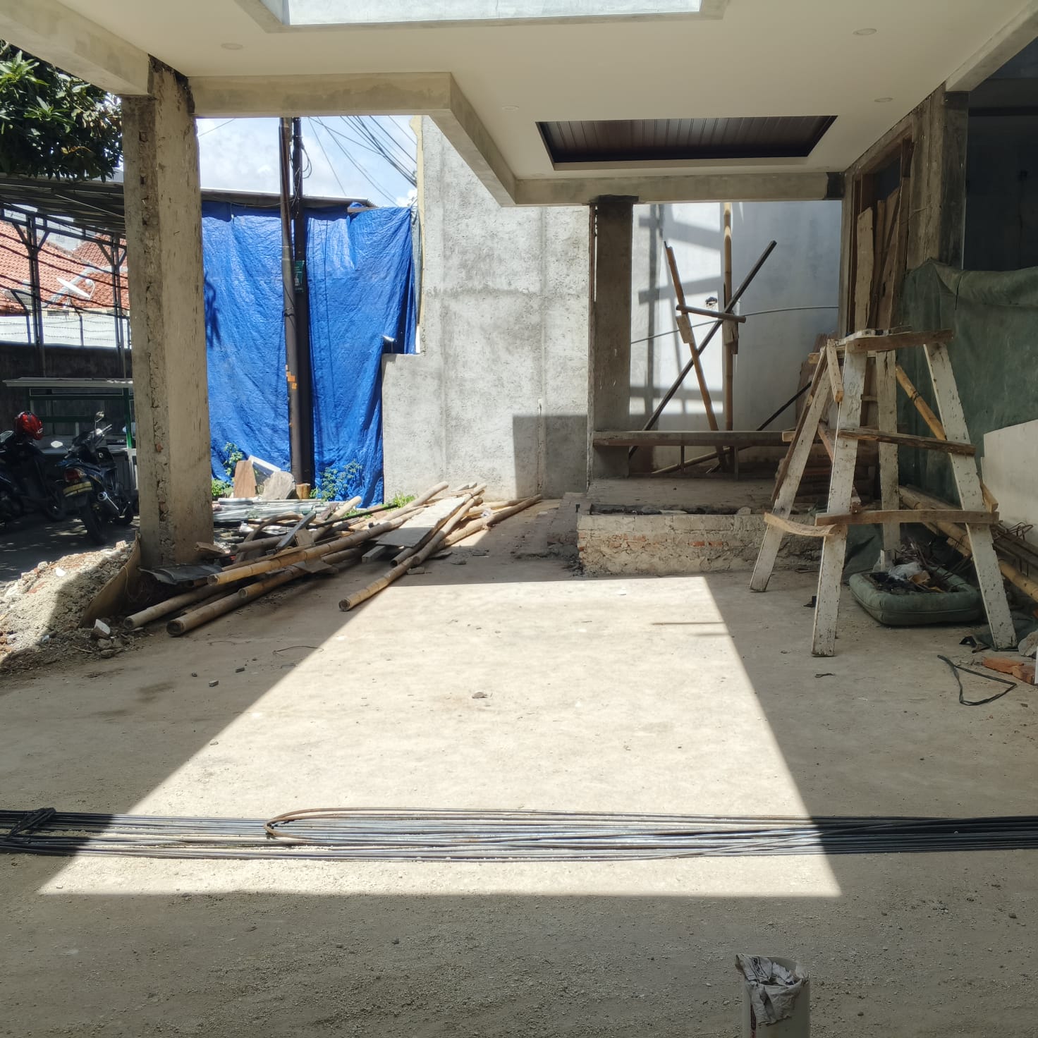 Dijual rumah baru Mewah (swimming pool) di Radio Dalam, Gandaria