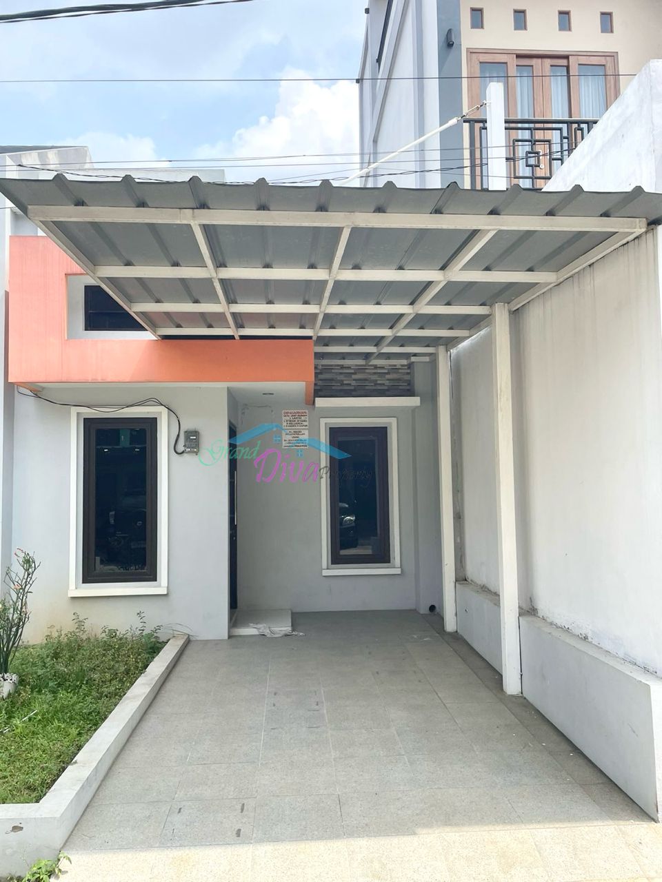 RUMAH DI EGA CLUSTER 3 PEKAYON JAYA BEKASI SELATAN