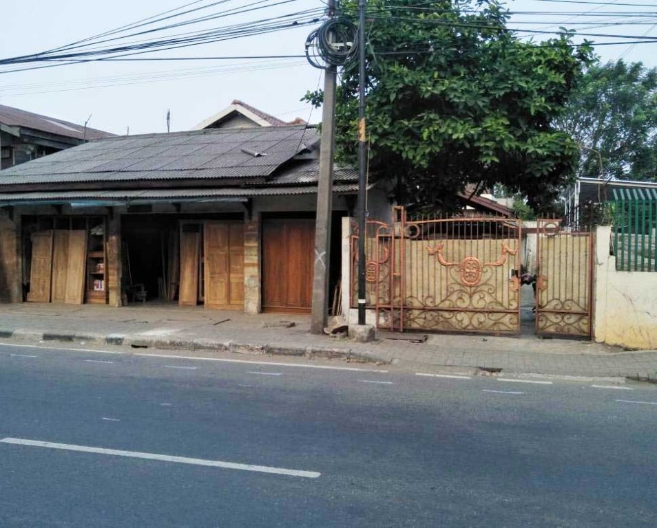 RUMAH DI JATINEGARA CAKUNG JAKARTA TIMUR