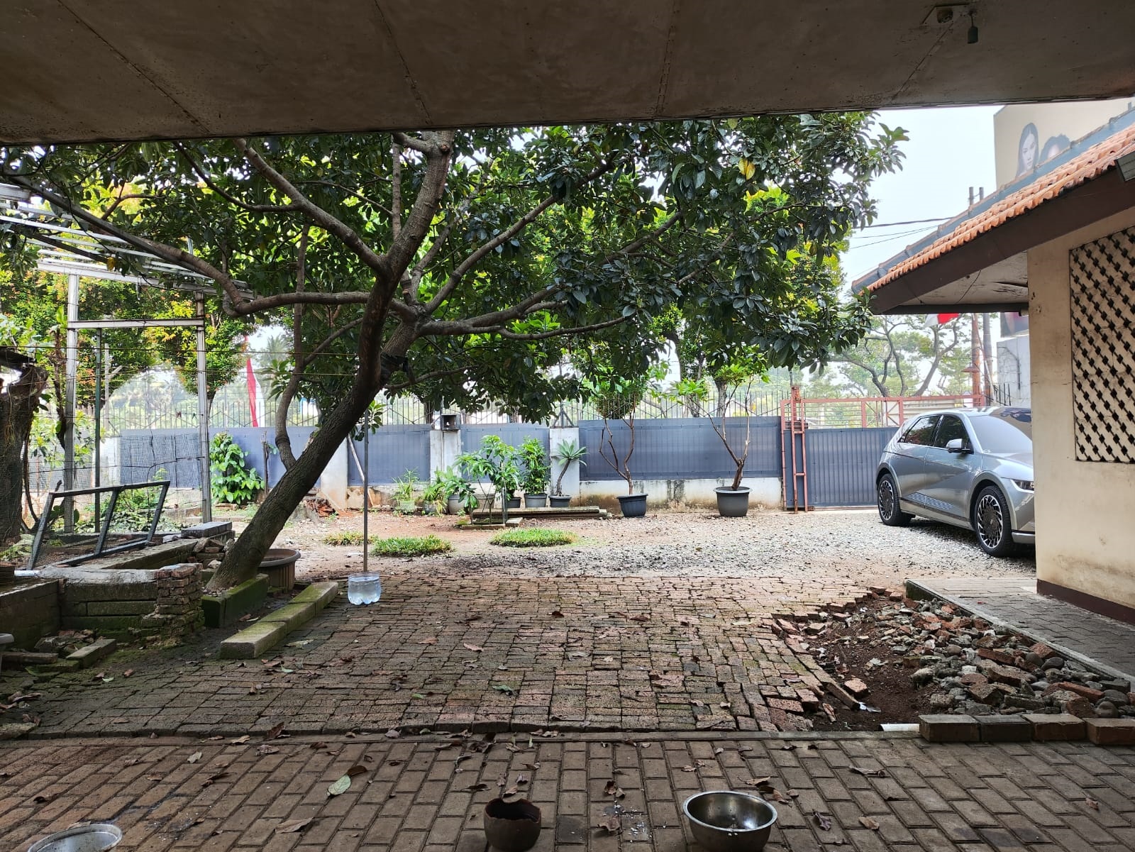 Dijual rumah di area komersil Margonda, Depok, Jawa Barat