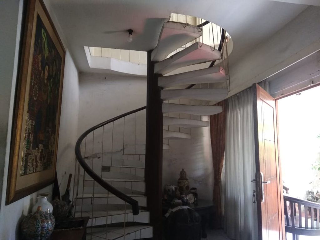 Dijual tanah murah di Jl. Kalipasir , Cikini, Menteng, Jakarta