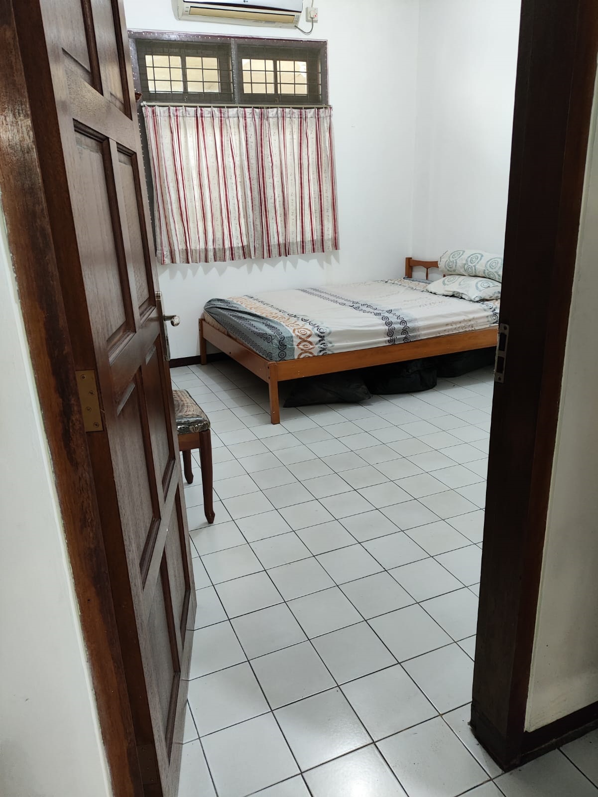 Dijual rumah di area komersil Margonda, Depok, Jawa Barat