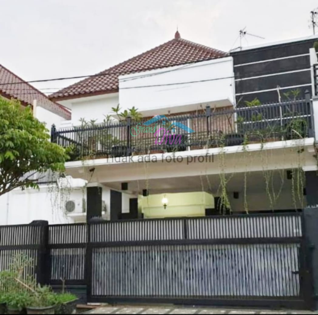 RUMAH DI KEMANG PRATAMA BEKASI