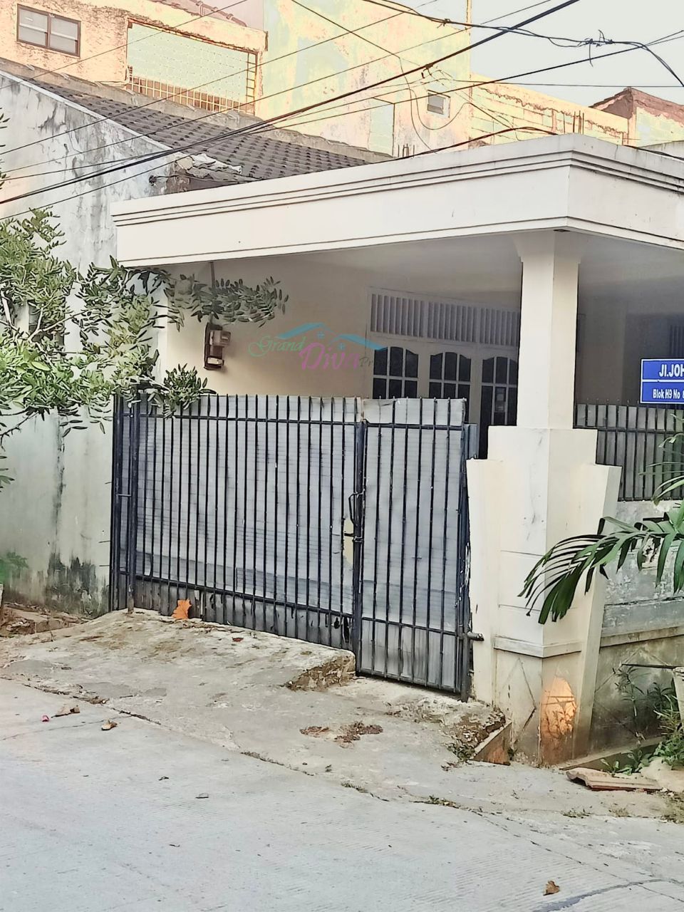 RUMAH DIJUAL DI PONDOK HIJAU PERMAI HARGA MURAH