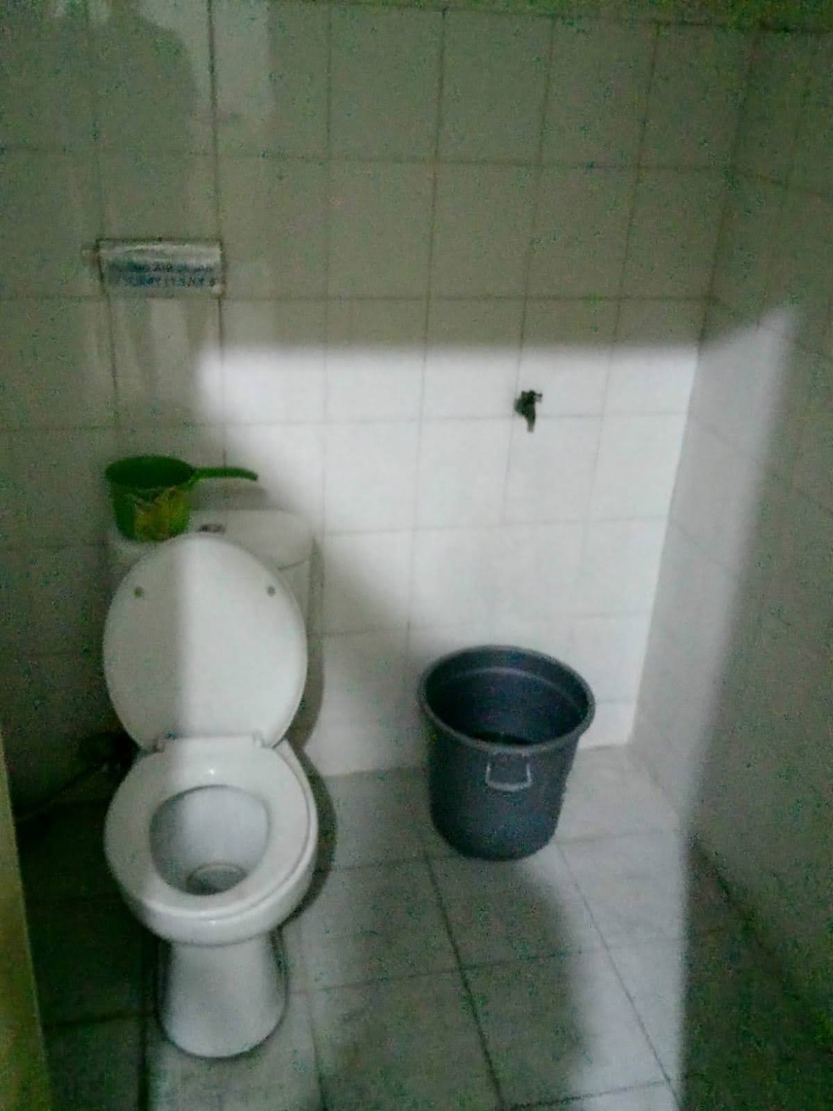 JUAL Ruko PASAR KEMBANG 3,5 Lantai Pusat kota Surabaya