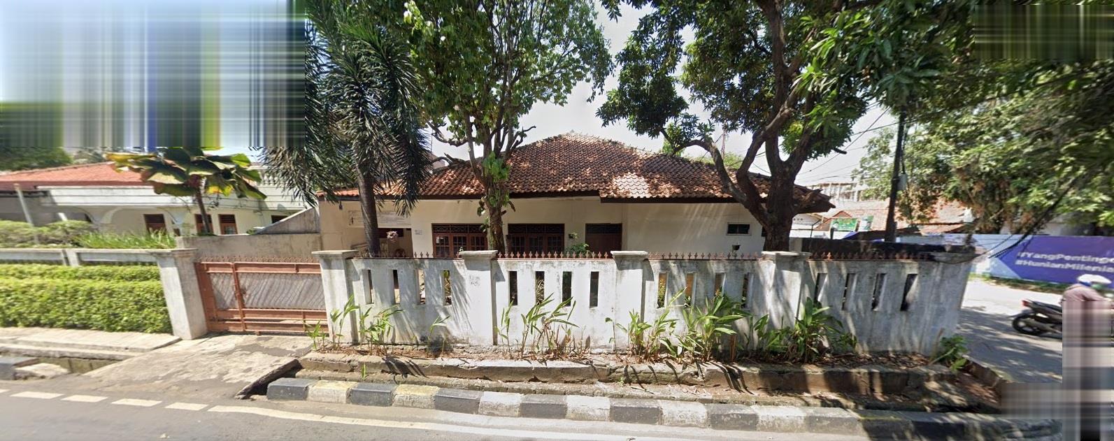 Dijual tanah hook izin 4 lantai di Tanjung Barat, Jagakarsa