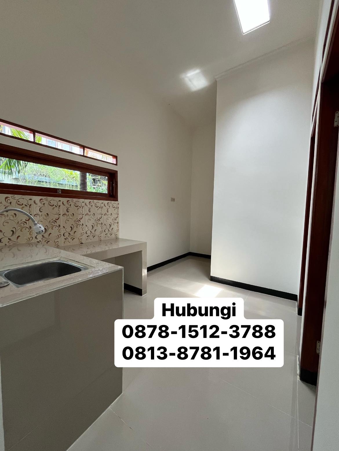 Rumah Gandeng (Hook) Minimalis Modern Di Pondok Ungu Permai