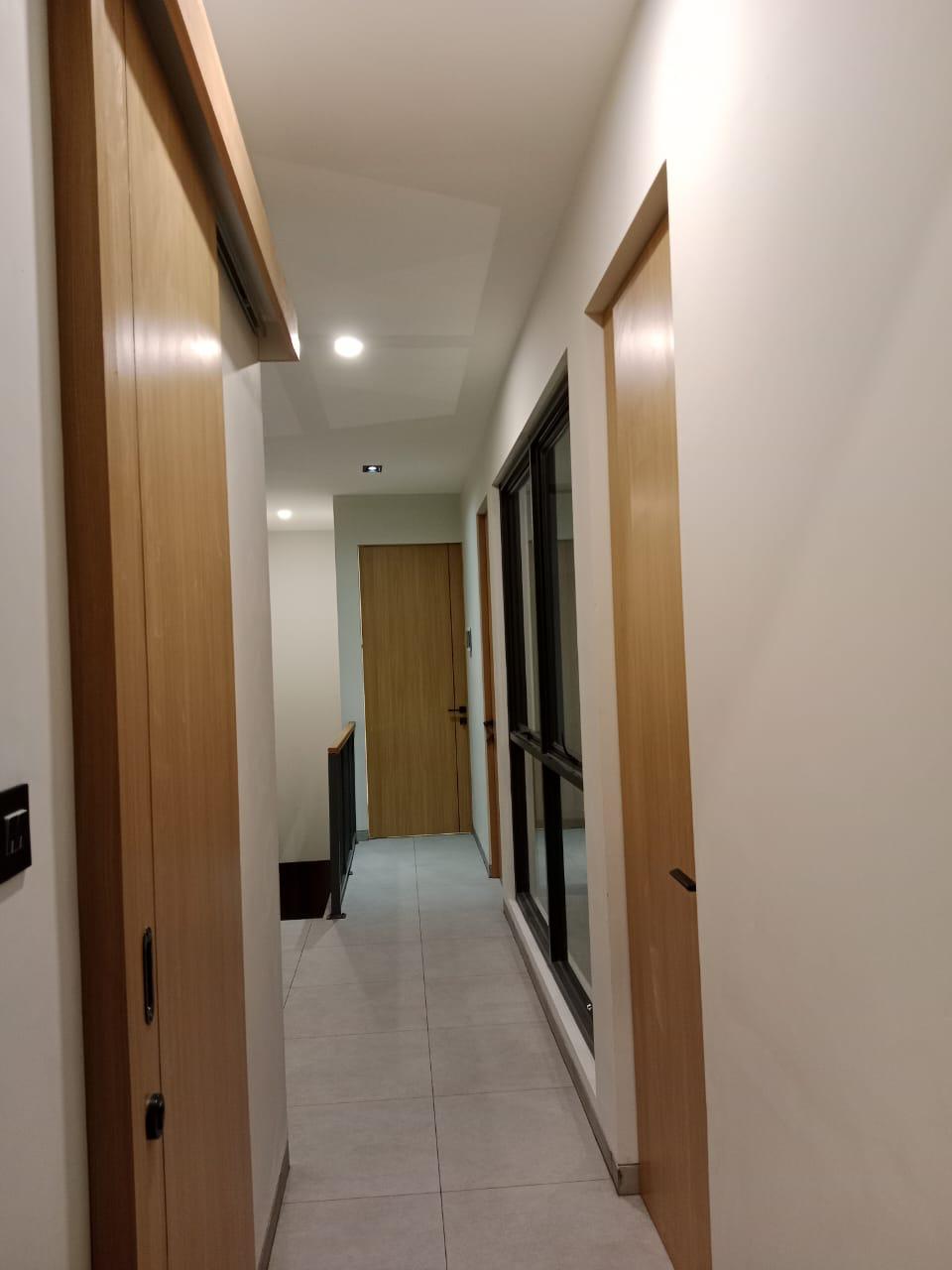 Dijual rumah baru minimalis 2 lantai di Cinere, Limo, Depok