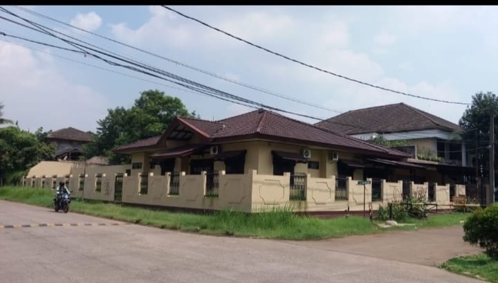 Dijual rumah di komplek mewah di Cinere, Depok