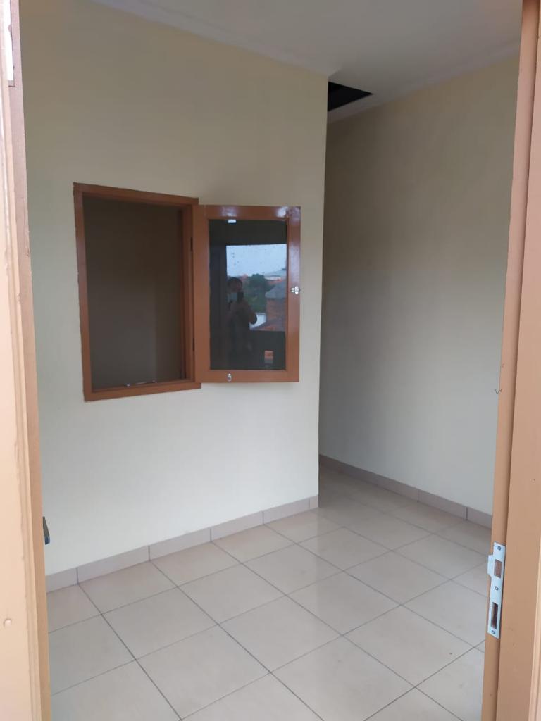 Dijual Rumah Kost 13 pintu 2 lantai Murah, di Jatiwaringin