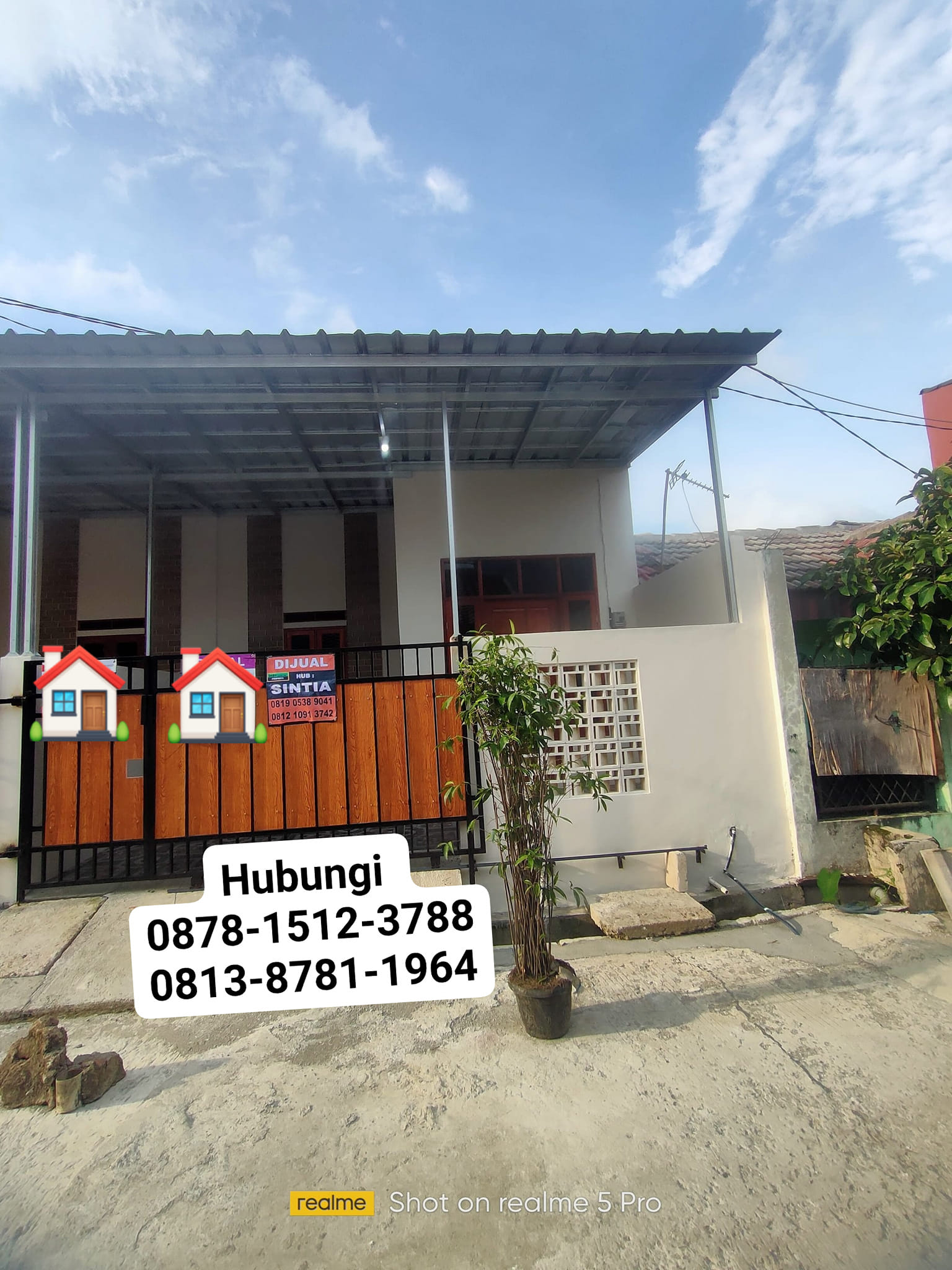 Rumah Gandeng (Badan) Minimalis Modern Di Pondok Ungu Permai