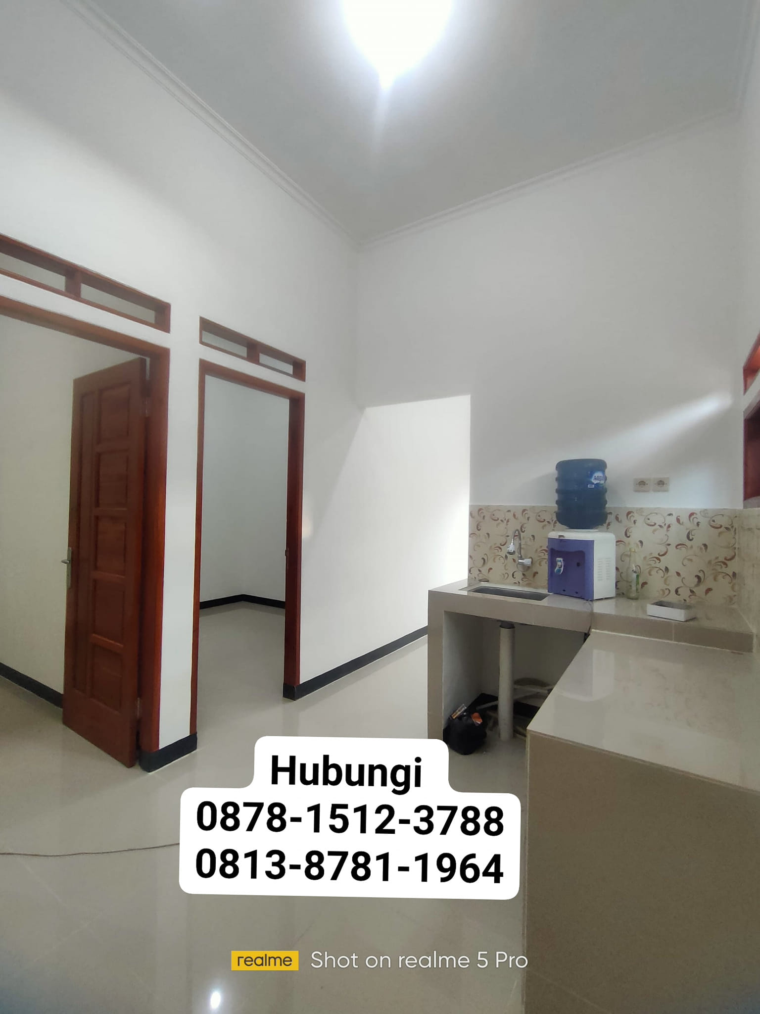 Rumah Gandeng (Hook) Minimalis Modern Di Pondok Ungu Permai