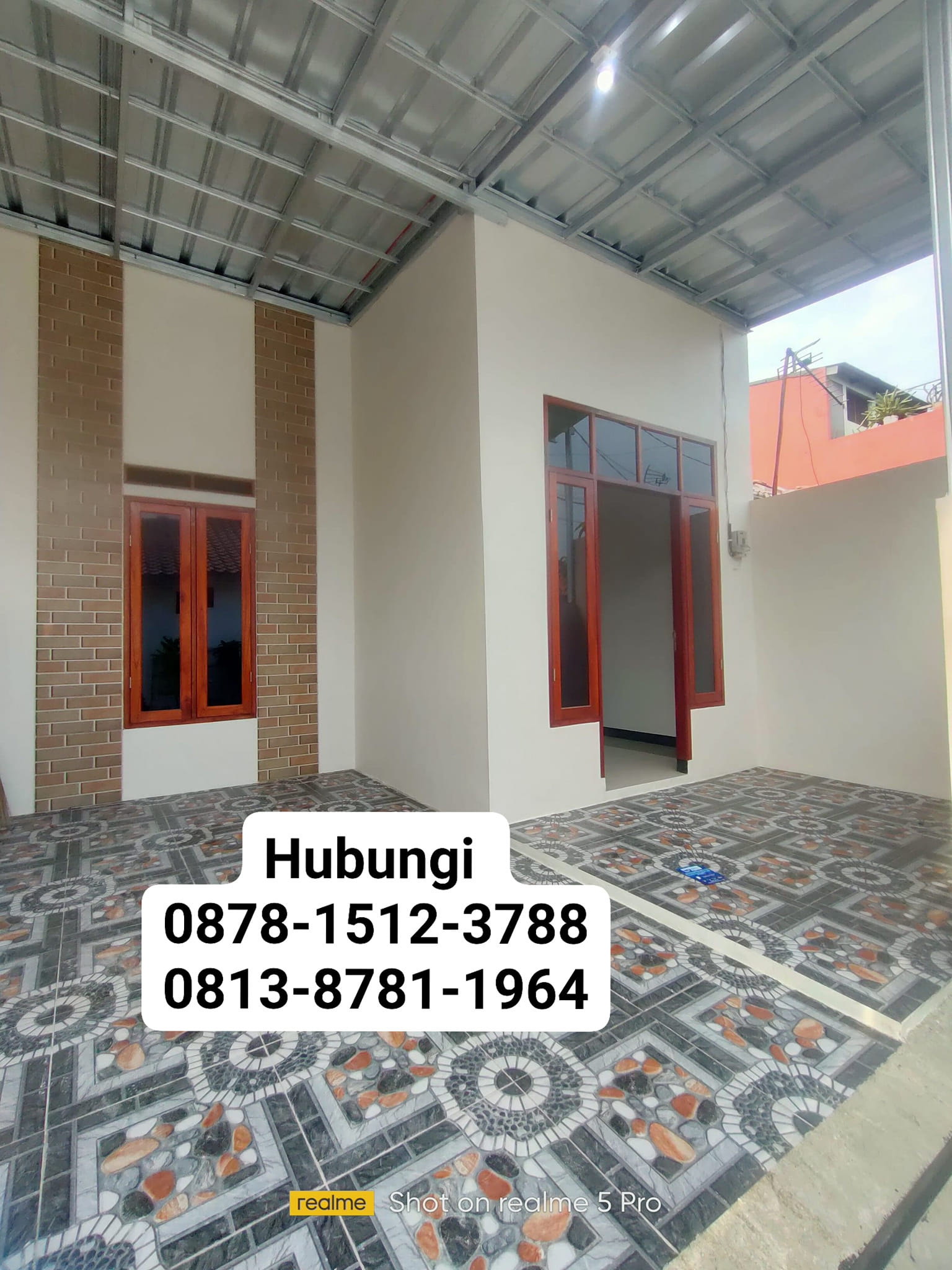 Rumah Gandeng (Badan) Minimalis Modern Di Pondok Ungu Permai