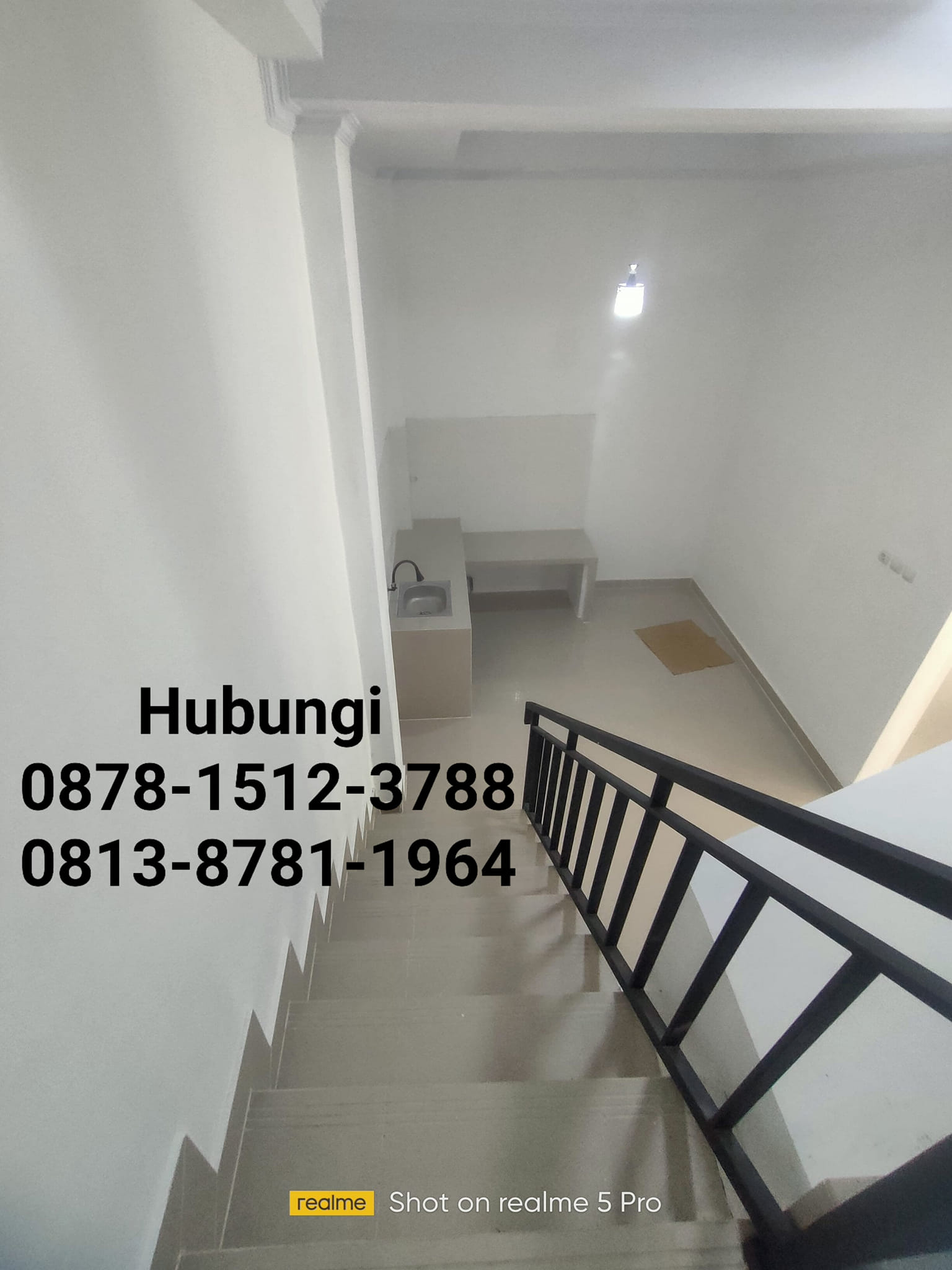 Rumah Tingkat Modern 1 1/2 Lantai, Lokasi Pondok Ungu Permai