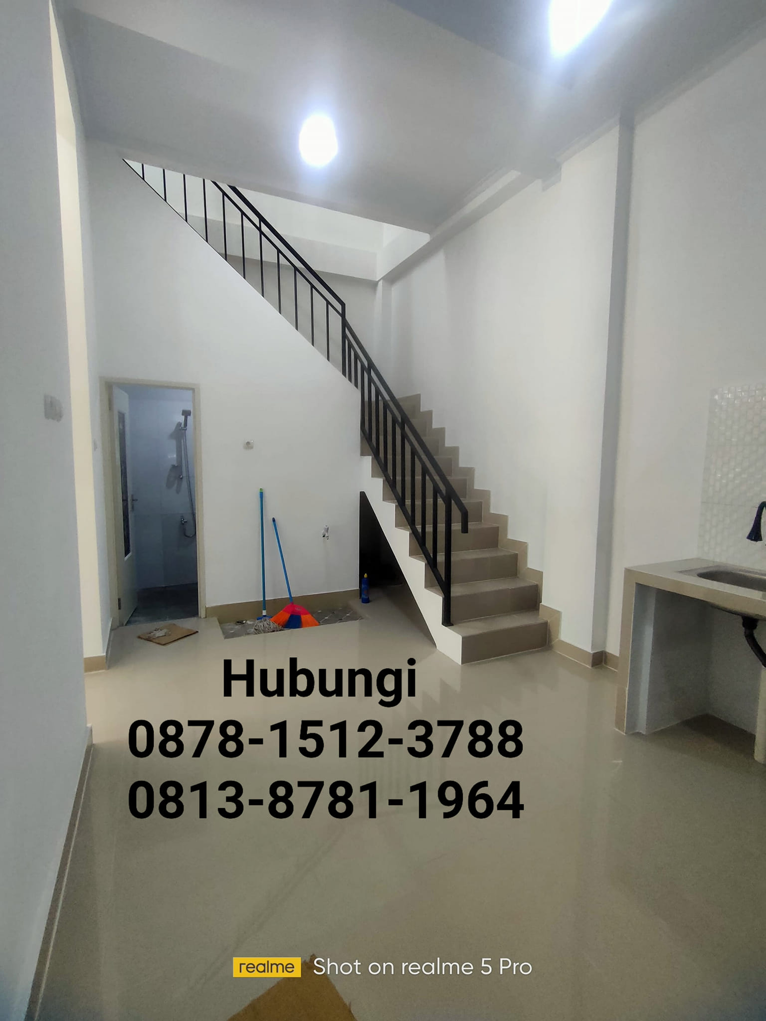 Rumah Tingkat Modern 1 1/2 Lantai, Lokasi Pondok Ungu Permai