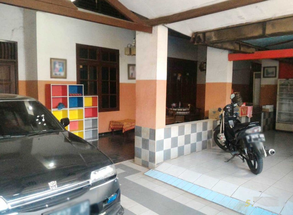 RUMAH DI JATIRASA BEKASI