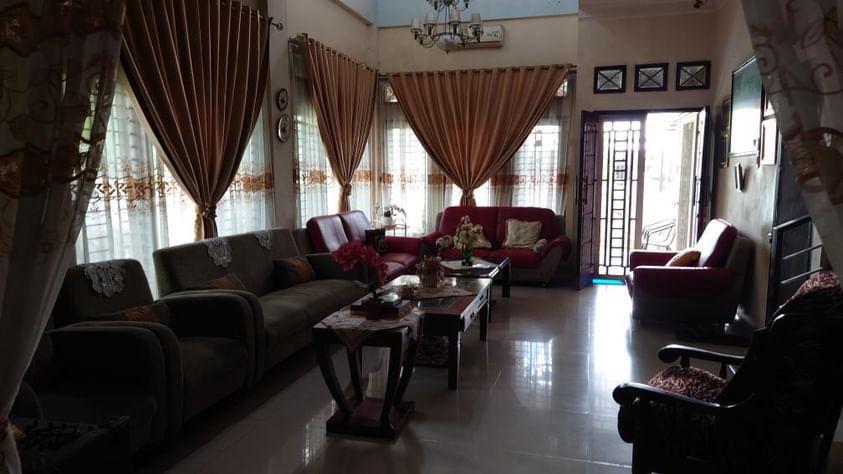 DIJUAL - RUMAH TINGGAL 2 LANTAI DI BANDAR KHALIPAH (TEMBUNG)