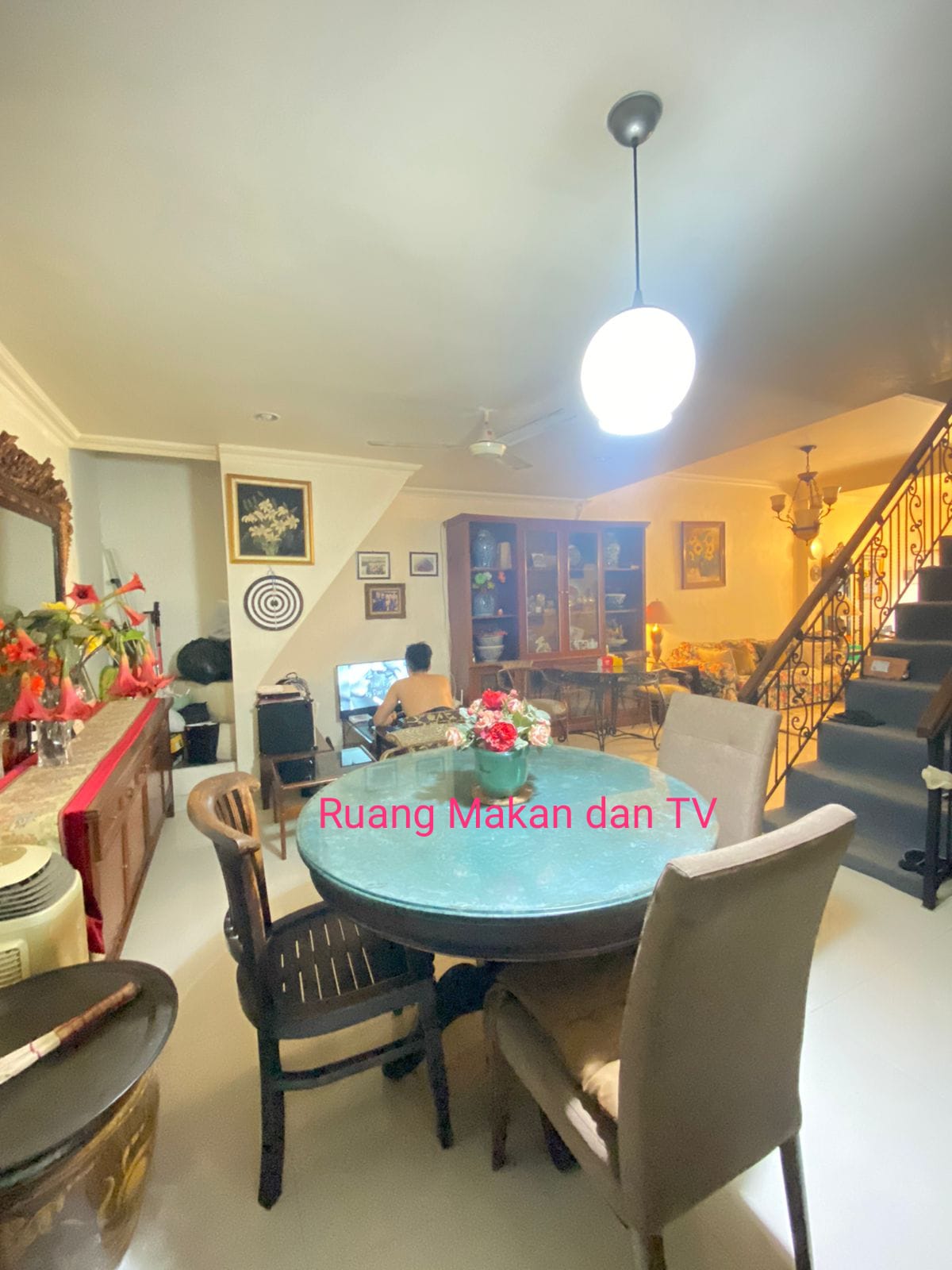 Dijual Rumah Prima Indah 2 lantai, rapih, Jakarta Barat